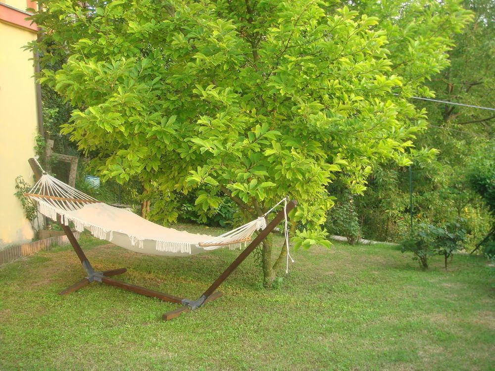 B&B La Taverna Degli Angeli Vezzi Portio Bagian luar foto