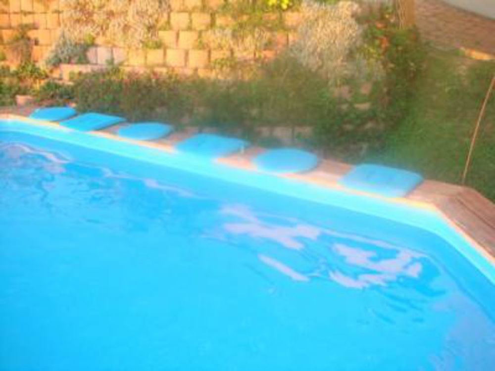 B&B La Taverna Degli Angeli Vezzi Portio Bagian luar foto
